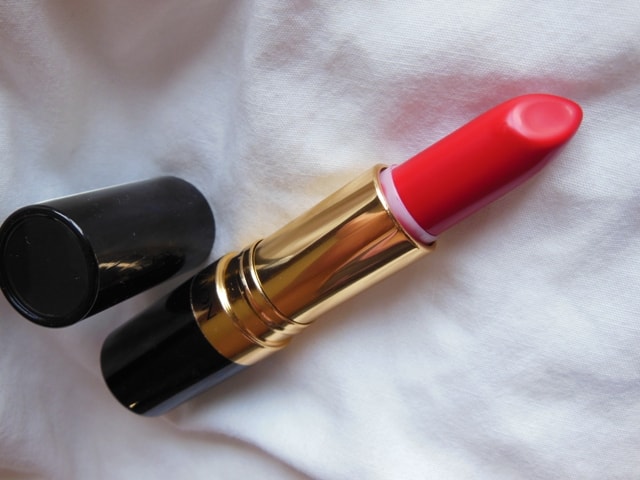 Revlon Super Lustrous Lipstick-Love That Red