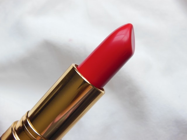 Revlon Super Lustrous Love That Red Lipstick