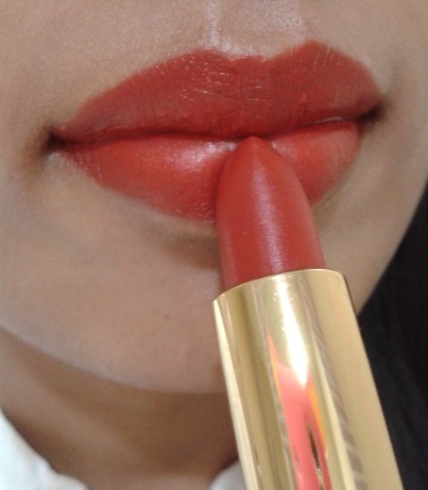 Revlon Super Lustrous Matte Really Red LOTD