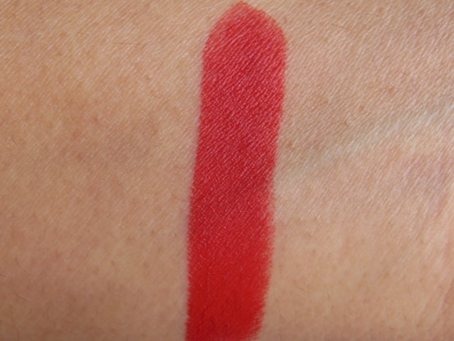 Revlon Superlustrous Matte Lipstick Really Red Swatch