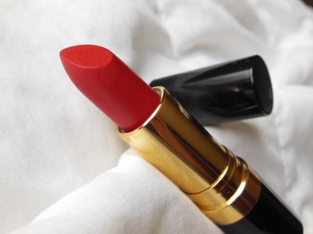 Revlon Superlustrous Matte Really Red Lipstick
