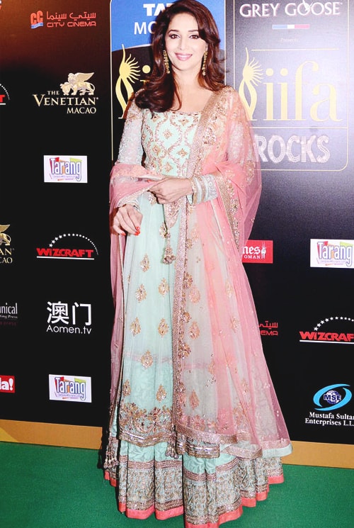 Madhuri Dixit at IIFA Awards 2013 in Mint Green Lehenga