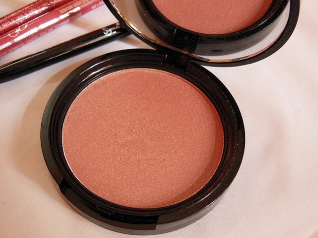 Makeup Favorites This Month @ July 2013 - NYX Illuminator Chaotic