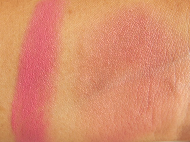 Revlon Cream Blush-Berry Flirtatious Swatch