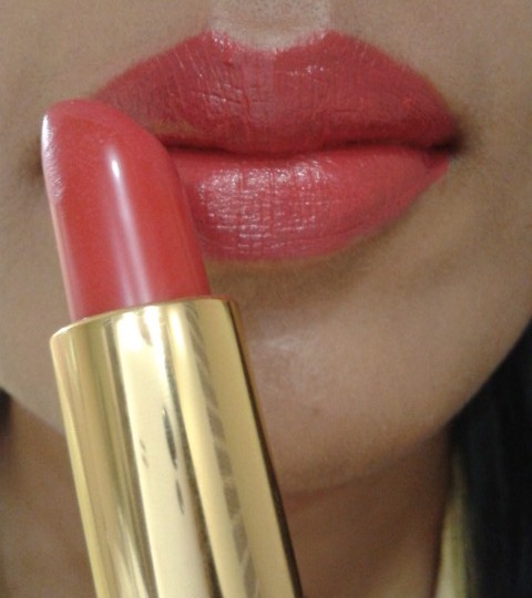 Revlon Super Lustrous Creme Lipstick Love That Pink LOTD