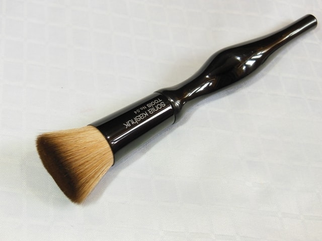 Sonia Kashuk Synthetic Flat Top Multi Purpose Brush Review