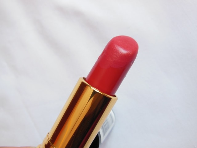 Revlon SuperLustrous Creme Lipstick  Love That Pink