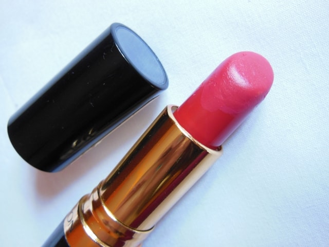 Revlon SuperLustrous Love That Pink Lipstick  Review