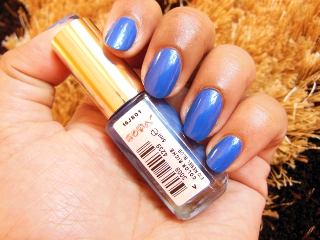 L'Oreal Paris Color Riche Nail Paint Rebel Blue NOTD