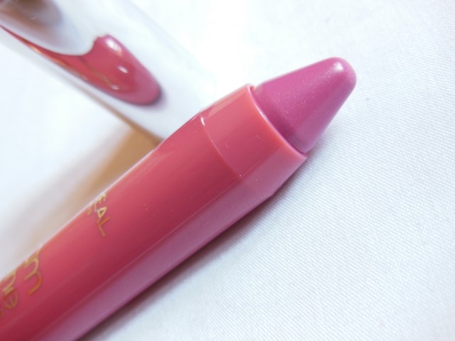 L'Oreal Paris Glam Shine Balmy Gloss Peach Pleasure Review