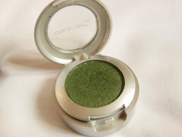 Monthly Favorites - Colorbar Single Eye Shadow Green Stroke