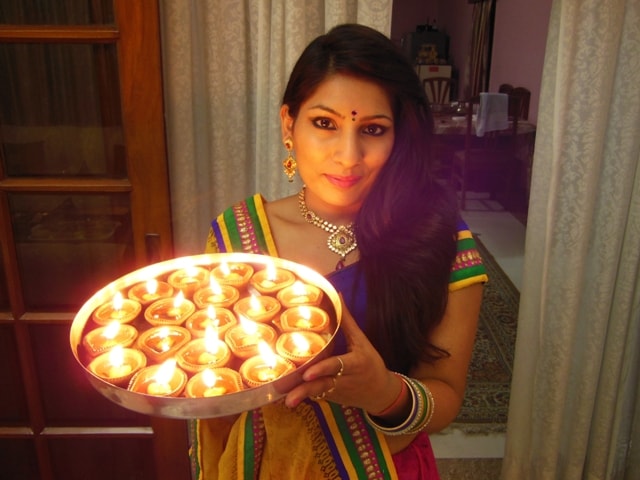 Diwali_Diyas_Lehenga