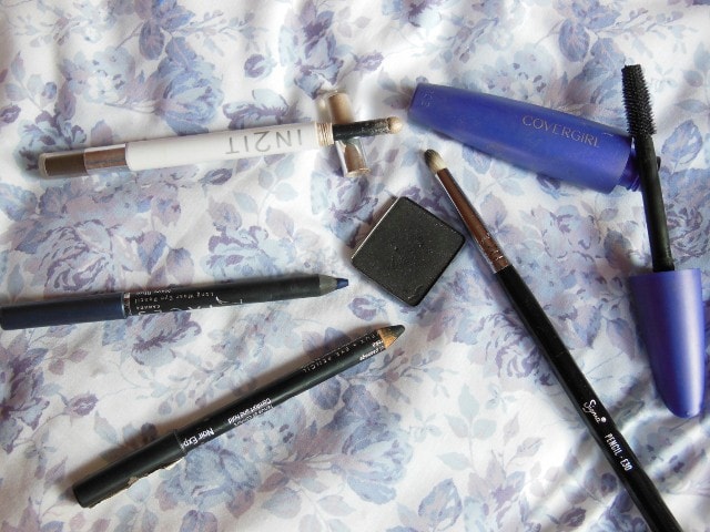 Products Used- Smudged Winged Eye Liner Look
