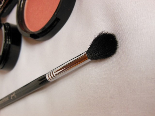 Sigma Eye Makeup E40 Tapered Blending Brush Review