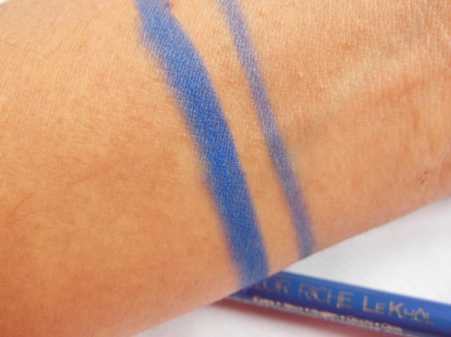 L'Oreal Paris  Color Riche Le Kohl Portofino Blue Swatch