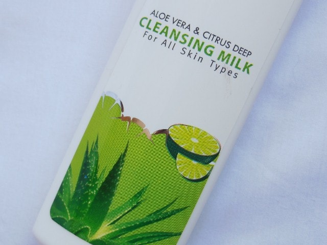 OxyGlow AloeVera  and Citrus Deep Cleansing Milk Review