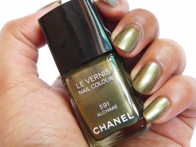 CHANEL Le Vernis Nail Color Alchimie #591 NOTD