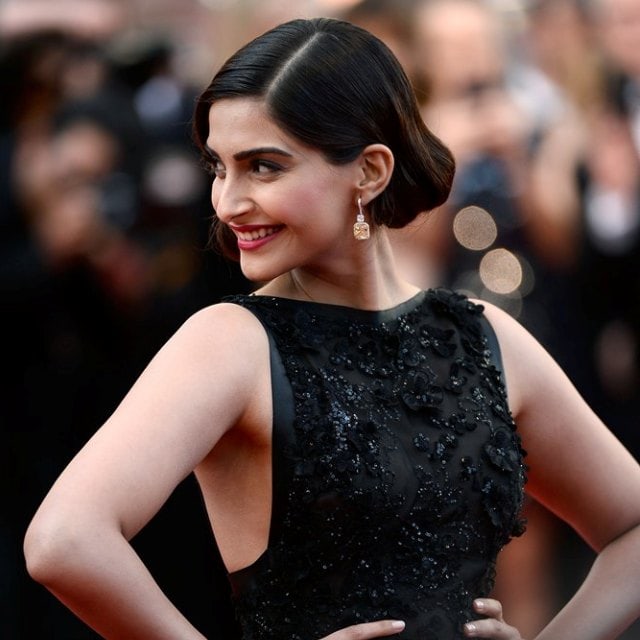 Sonam Kapoor at Cannes 2014 in Elli Saab