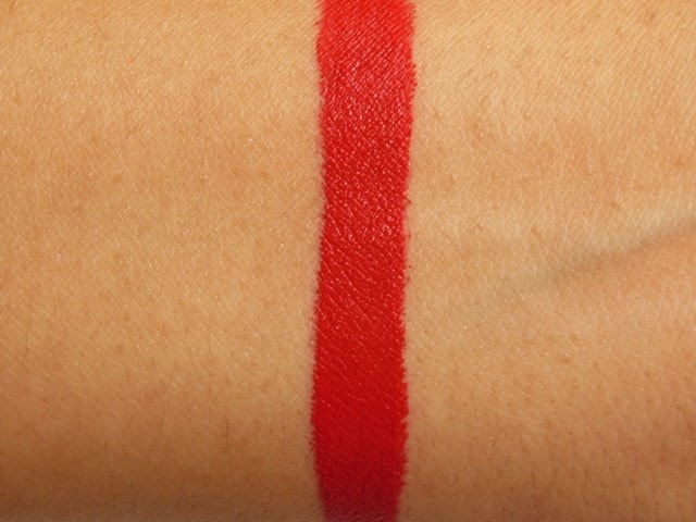 Stila Stay All Day Liquid Lipstick Beso Swatch 1