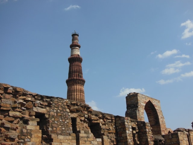 Qutab Minar, Monuments of Delhi