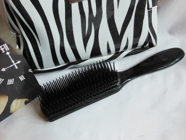 Fab Bag April 2015- Denman Hair Brush