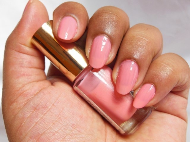 L'oreal Paris Color Riche le Vernis Ingenuous Rose NOTD