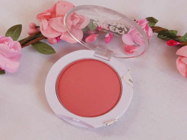 Maybelline Cheeky Glow Fresh Coral Blush