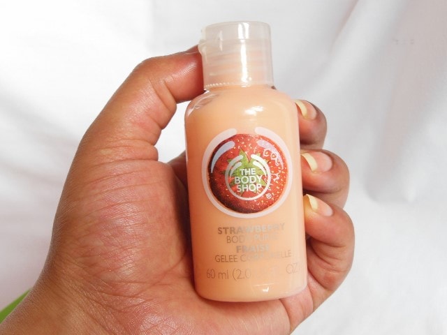The Body Shop Strawberry Shower Gel and Body Puree Review