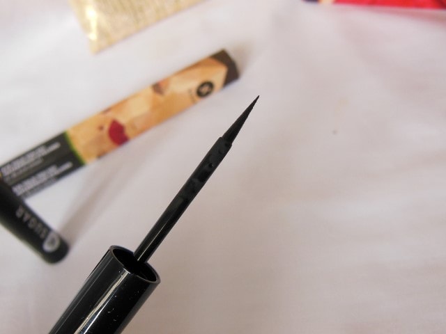 Sugar Eye Told You So! Waterproof Eyeliner-Black Swan Applicator