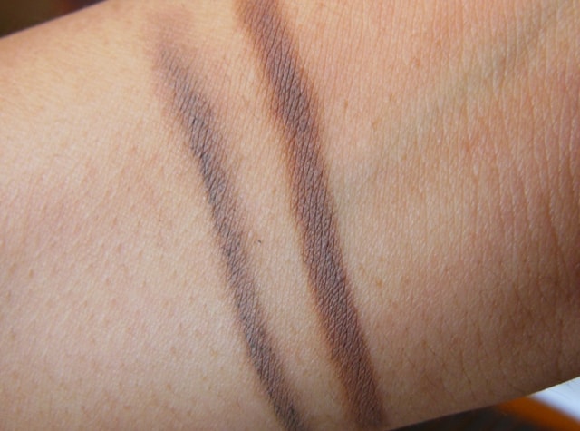 Maybelline Fashion brow Duo Shaper Brown Swatch