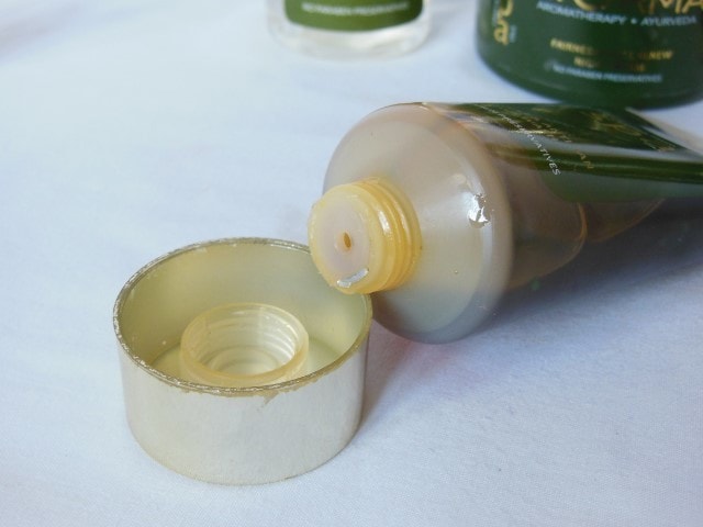 Ayorma Spa Face Wash Packaging