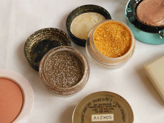 MAC Pigments Used for Black Glittery Eyes