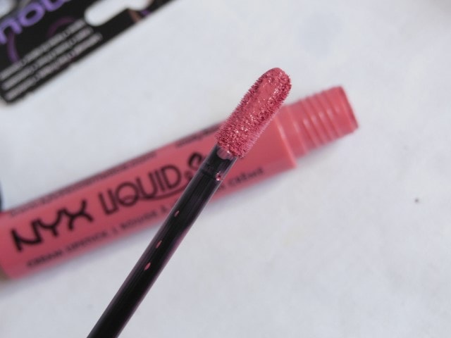 NYX Liquid Suede Cream Lipstick Tea and Cookies Brush