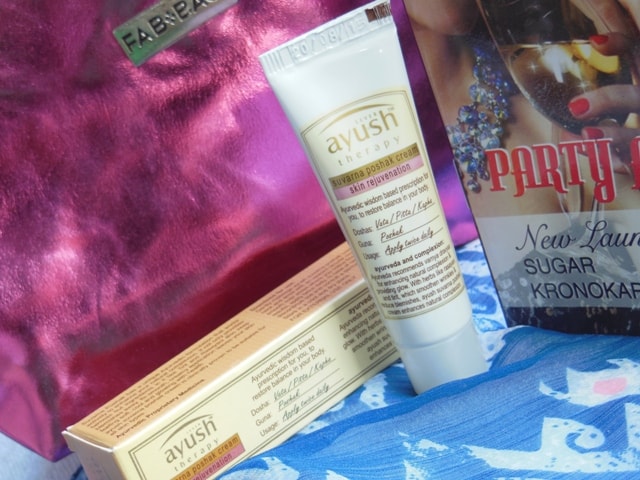 December Fab Bag 2015 - Ayush Suvana Poshak Cream