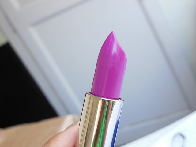 L'Oreal Color Riche Lipstick Glamor Fuchsia Review