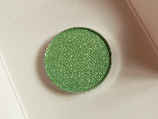 Makeup Geek Eye Shadow Appletini Review