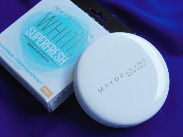 Maybelline White Super Fresh Compact Packaging