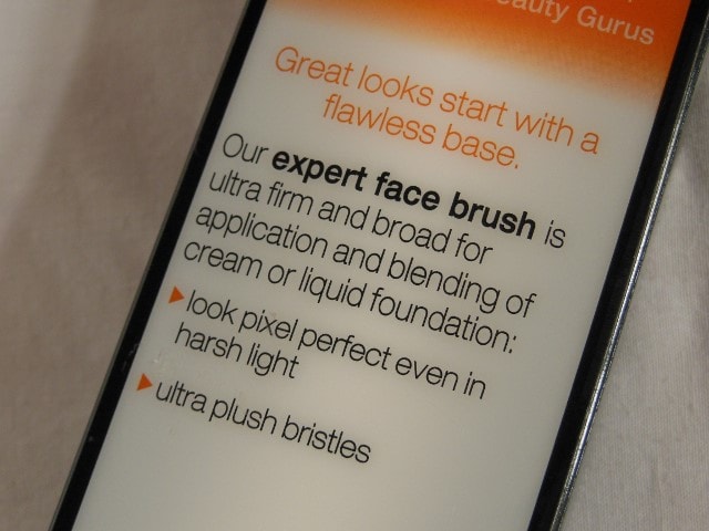 Real Techniques Expert Face Brush Claims