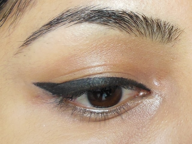 Thick Winged Liner Eye Makeup Look