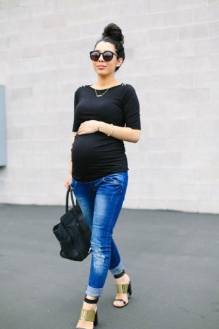 5 ways to look stylish during pregnancy- Layer It Up