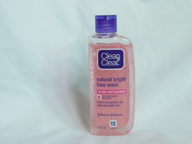 Clean&Clear Natural Bright Face Wash with Rose Water