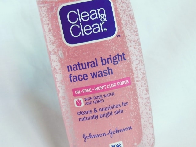 Clean&Clear Natural Bright Face Wash