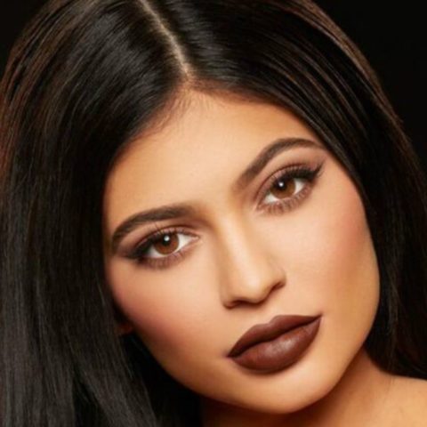 Top 10 Affordable drugstore dupes of Kylie Jenner Lip Shades in India- Dark Brown Lip Shade