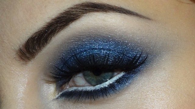 Navy Blue Smokey Eye Makeup by Lisa Eldridge! - Beauty, Fashion ...