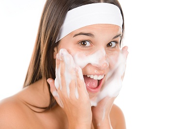 Top 10 Ways To Achieve Flawless Complexion NATURALLY - Skin Cleanser
