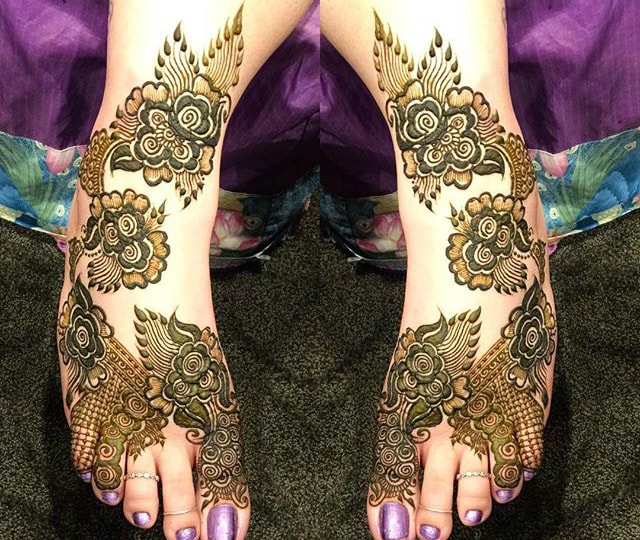 trending-henna-designs-for-feet-beautiful-floral-heena-design-for-feet