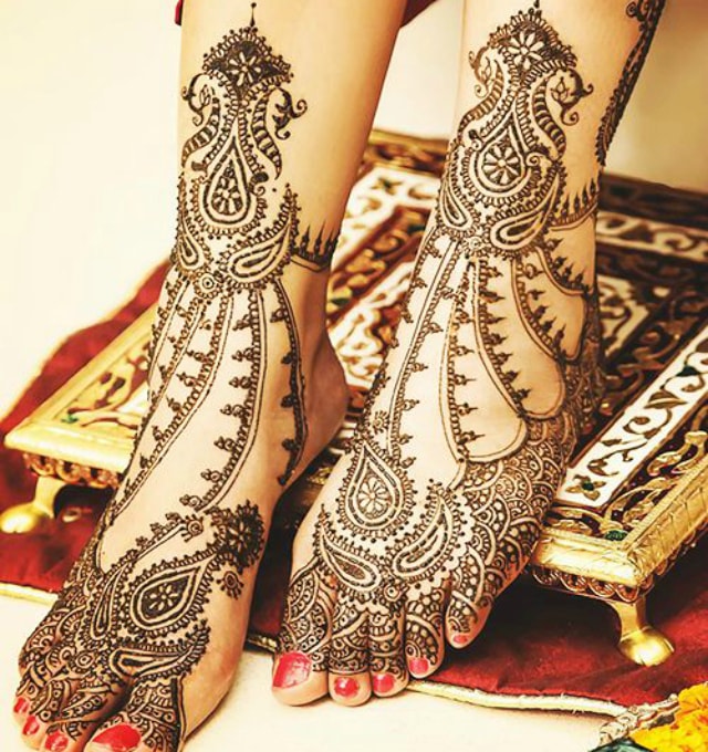 trending-henna-designs-for-feet-bridal-trending-heena-design-for-feet