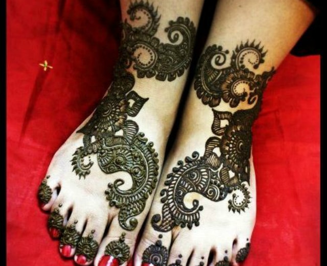 15 Trending Henna Designs for Feet: Best Mehendi Designs - Beauty ...