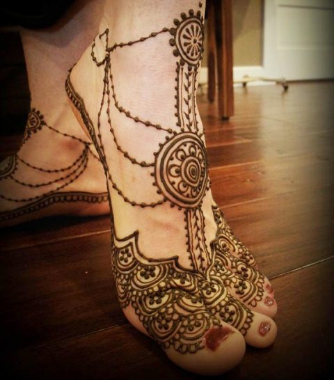 trending-henna-designs-for-feet-jewelry-heena-design