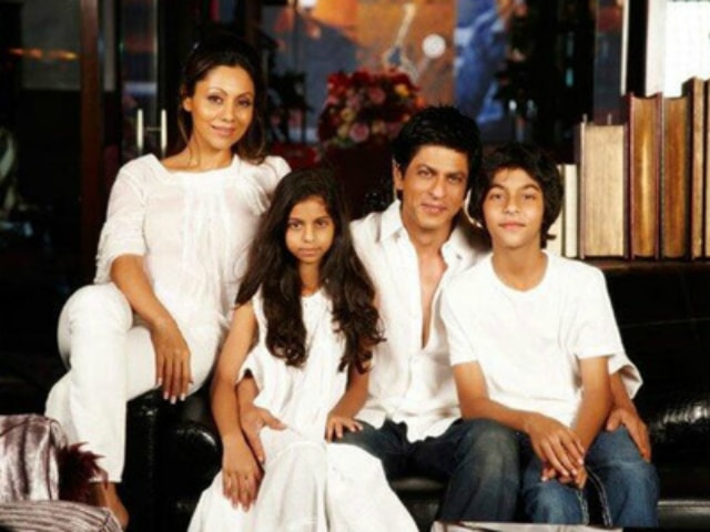 yummy-mummies-of-bollywood-gauri-khan-pregnancy-before-and-after